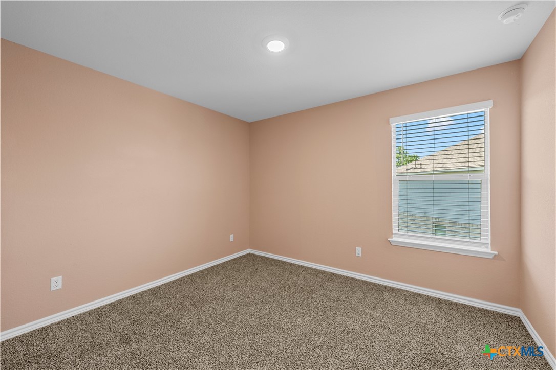 3909 Lorenzen Court Property Photo 23