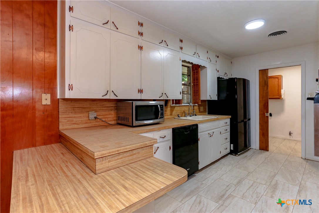 3006 Cordova Drive Property Photo 10