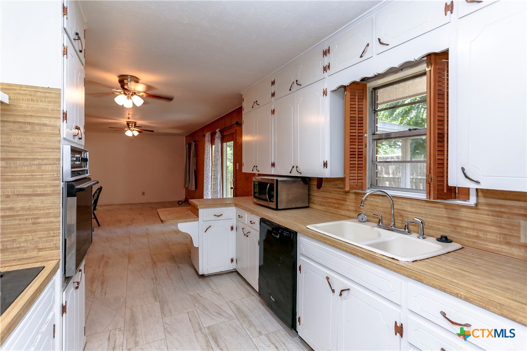 3006 Cordova Drive Property Photo 12