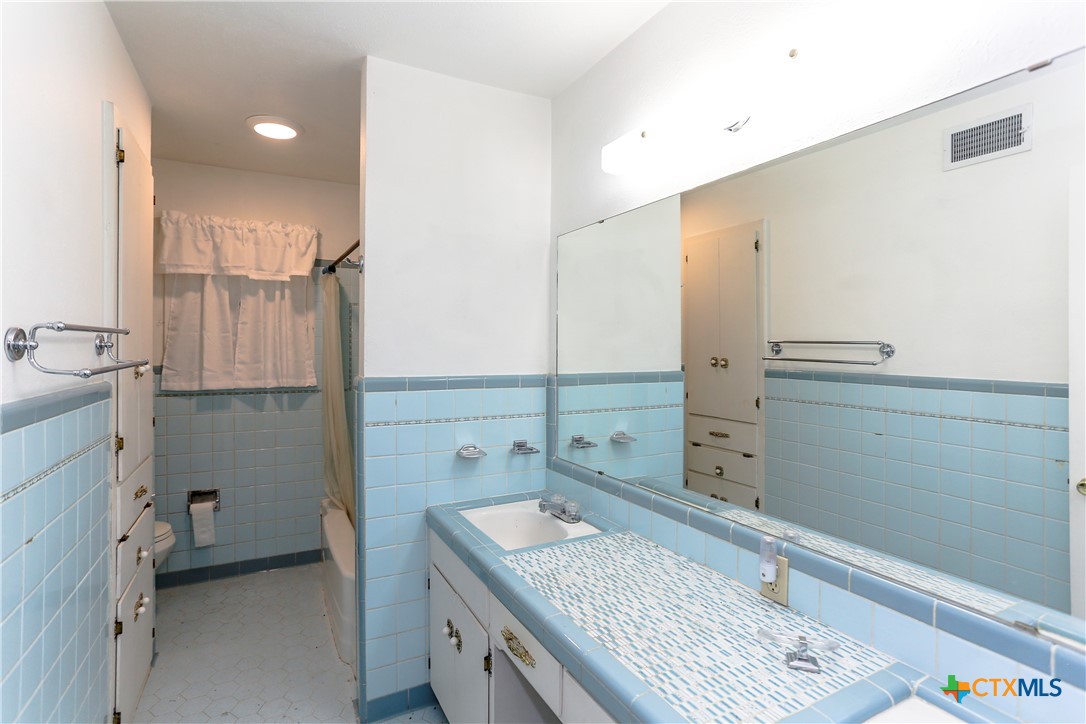 3006 Cordova Drive Property Photo 23