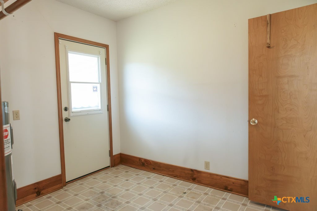 603 S Terry Street Property Photo 15