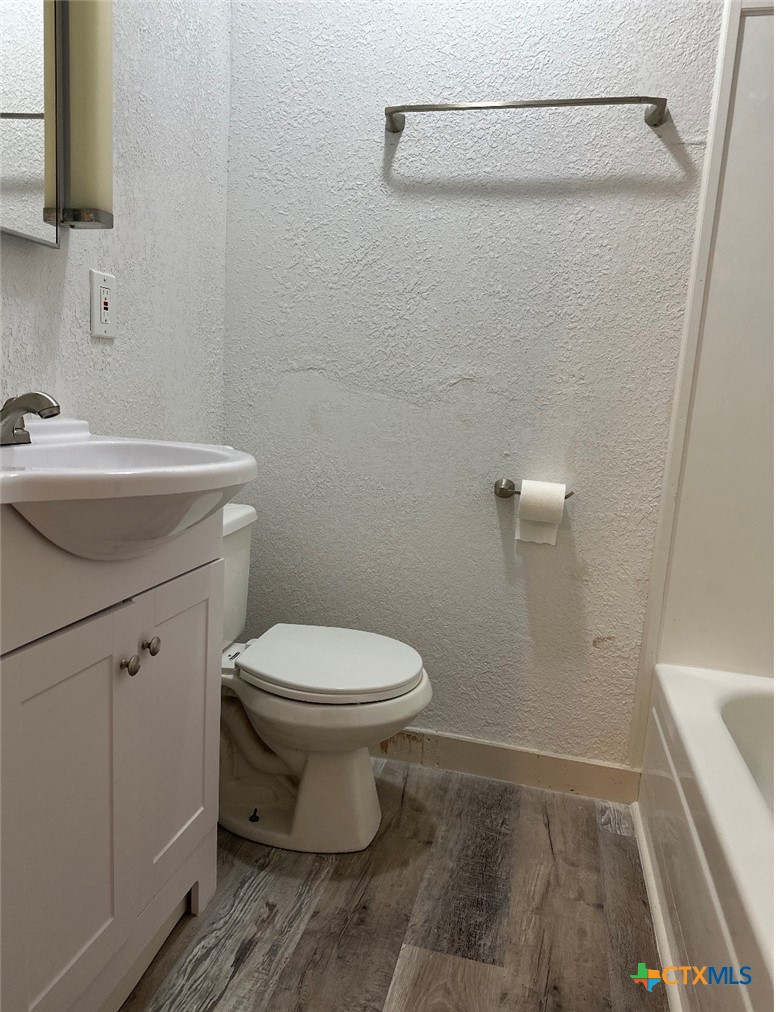 310 W Avenue A Property Photo 16
