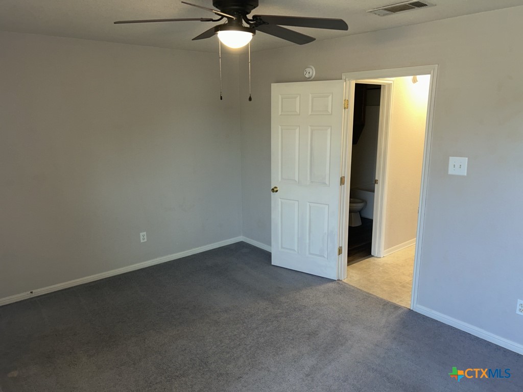 105 W Truman Avenue Property Photo 11