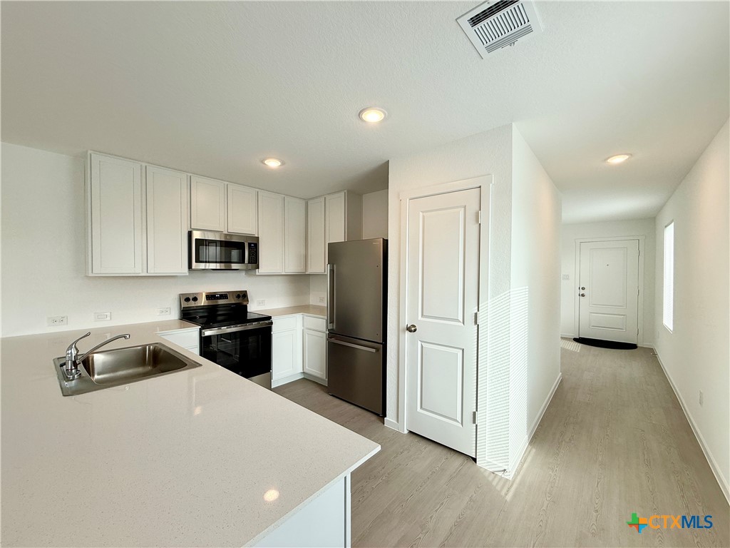311 Moscato Road Property Photo 4