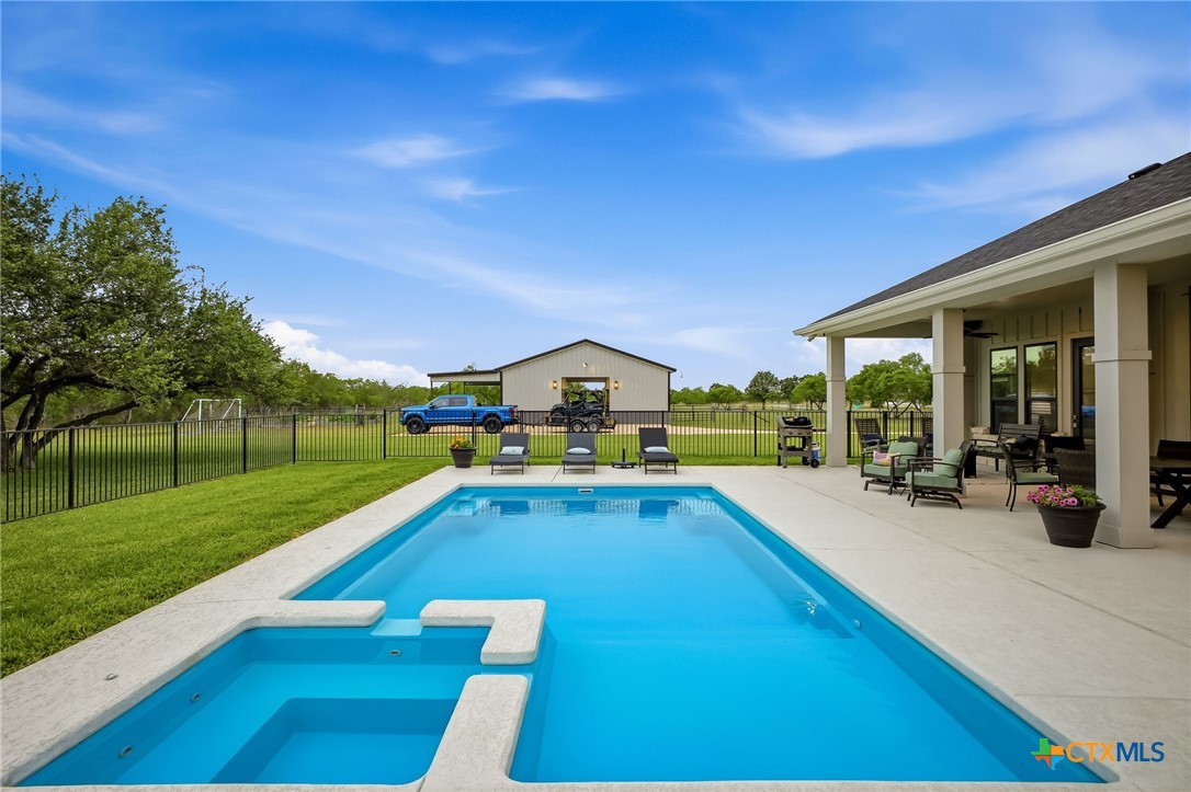 131 Wright Creek Property Photo 39