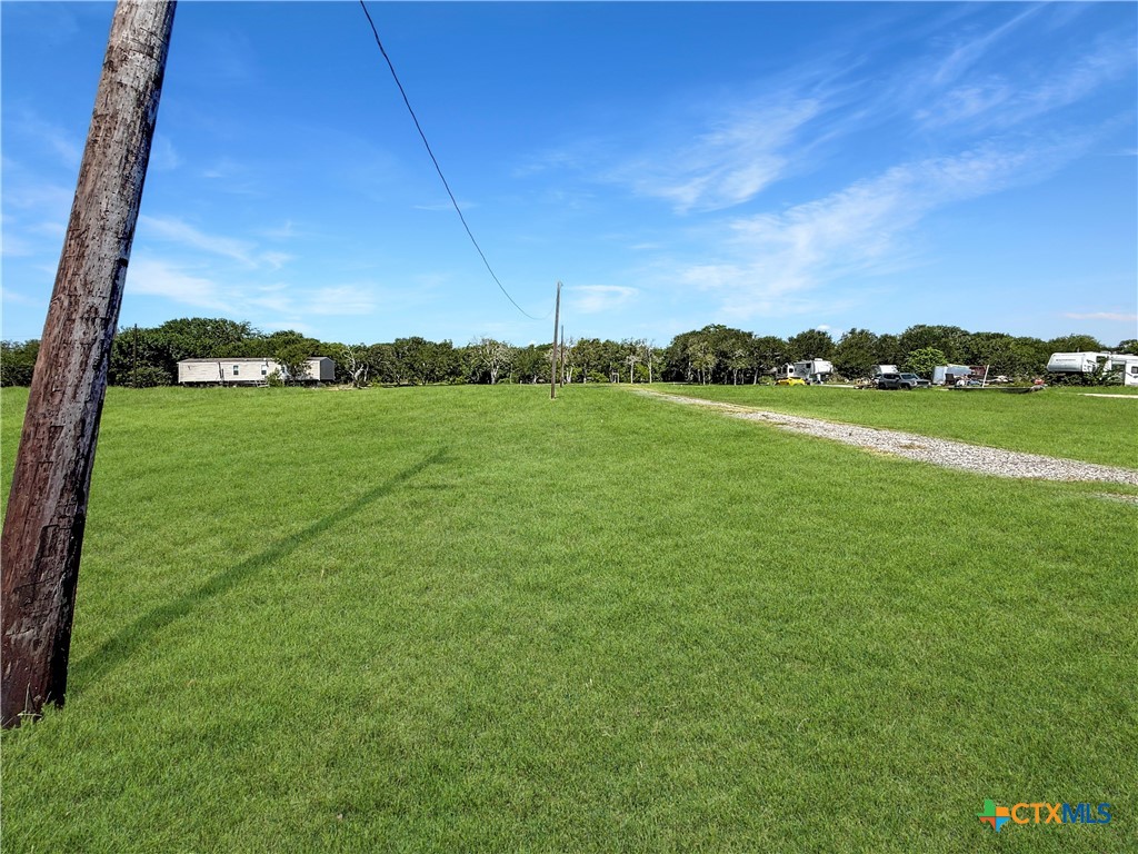 2173 Guadalupe River Drive Property Photo 3