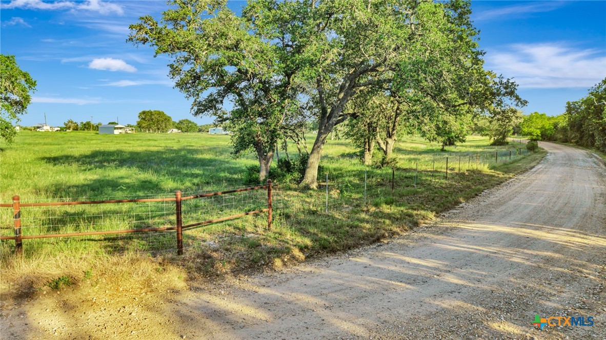 1007 County Road 380 Property Photo 11