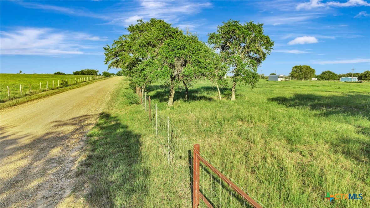 1007 County Road 380 Property Photo 12