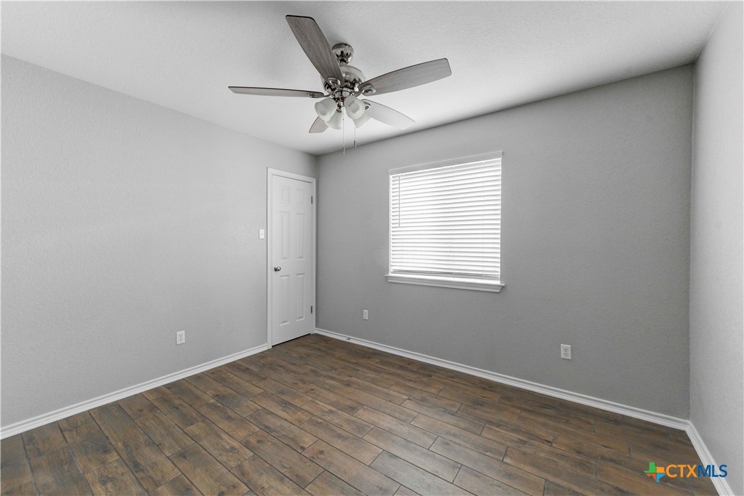 1908 Stratford Drive Property Photo 17
