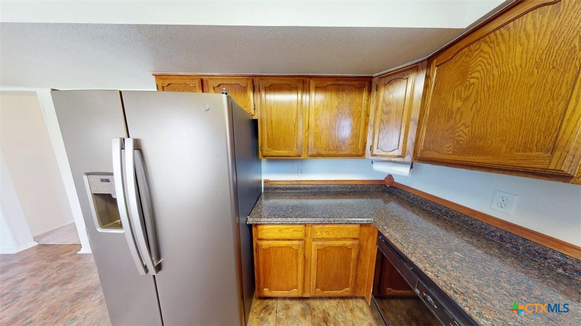 1613 Bobby Lee Drive Property Photo 3