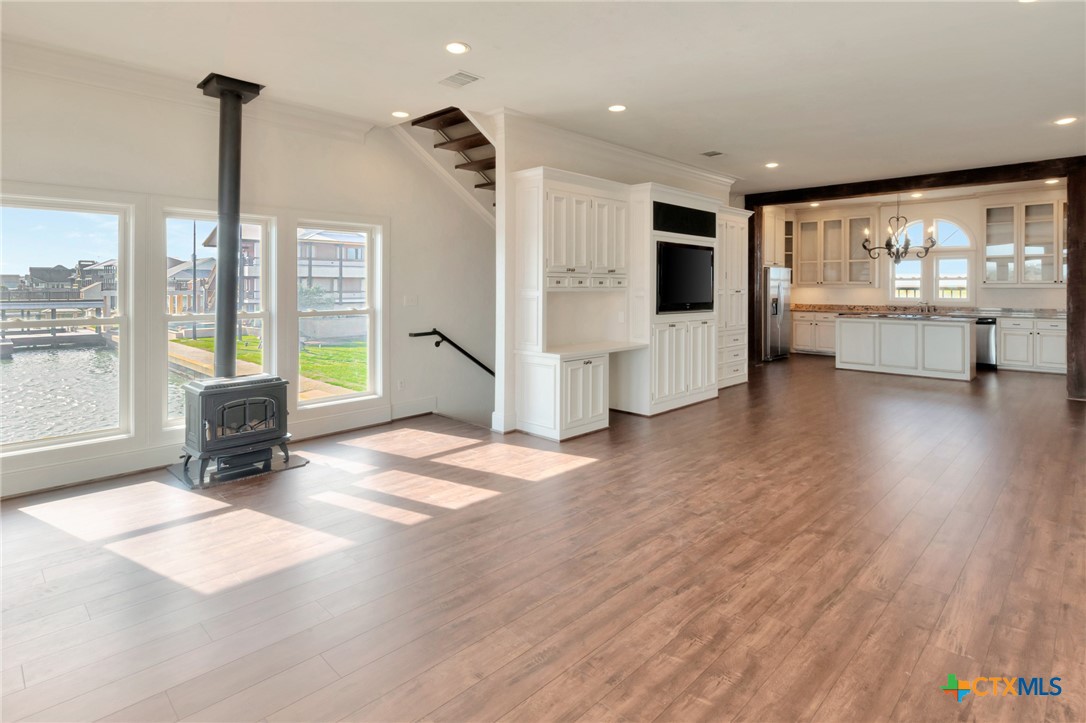 2837 Stella E Property Photo 5