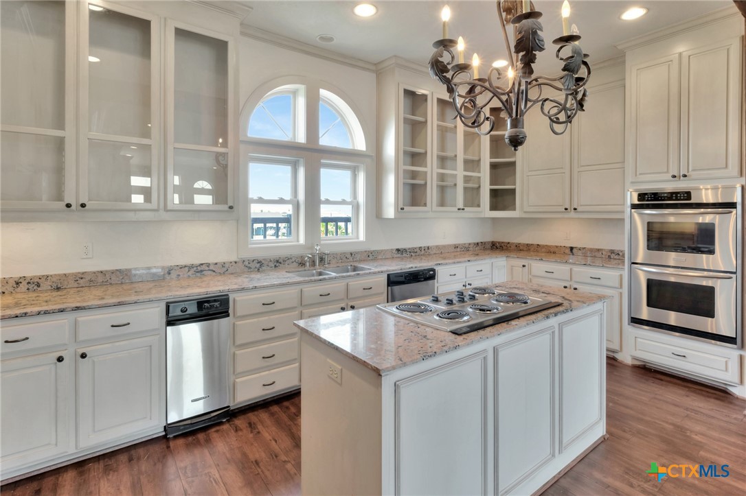 2837 Stella E Property Photo 11