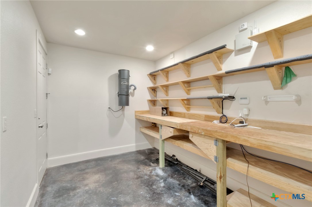 2837 Stella E Property Photo 28