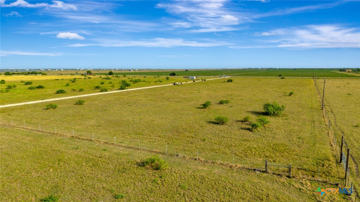 8078 State Highway 35 Property Photo 6