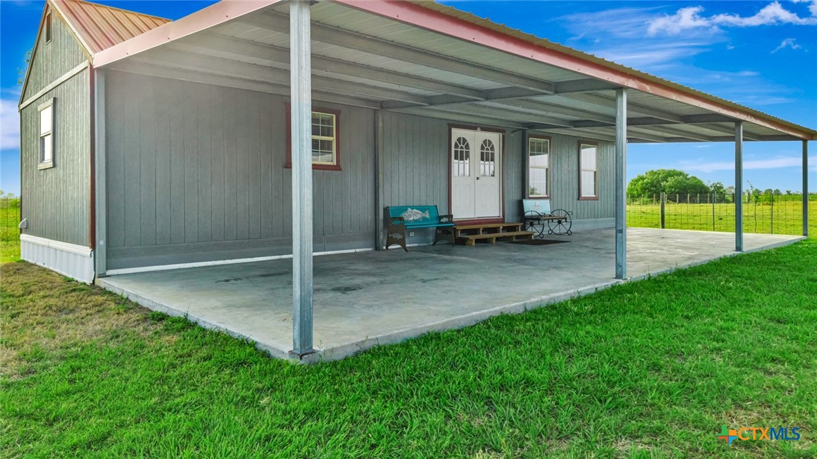 8078 State Highway 35 Property Photo 13