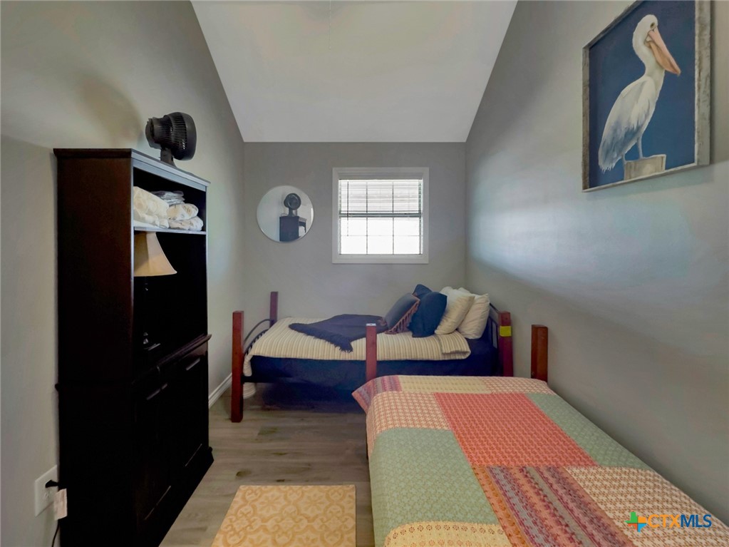 8078 State Highway 35 Property Photo 24
