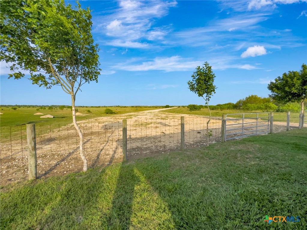 8078 State Highway 35 Property Photo 34
