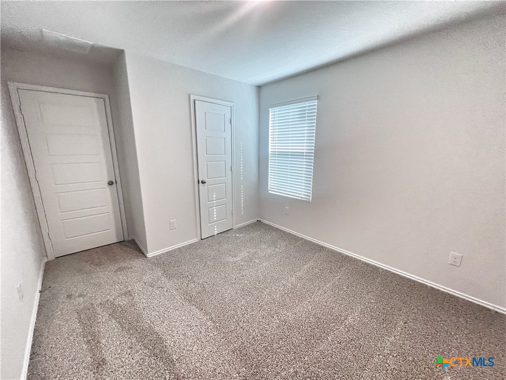 1644 Layne Loop Property Photo 7