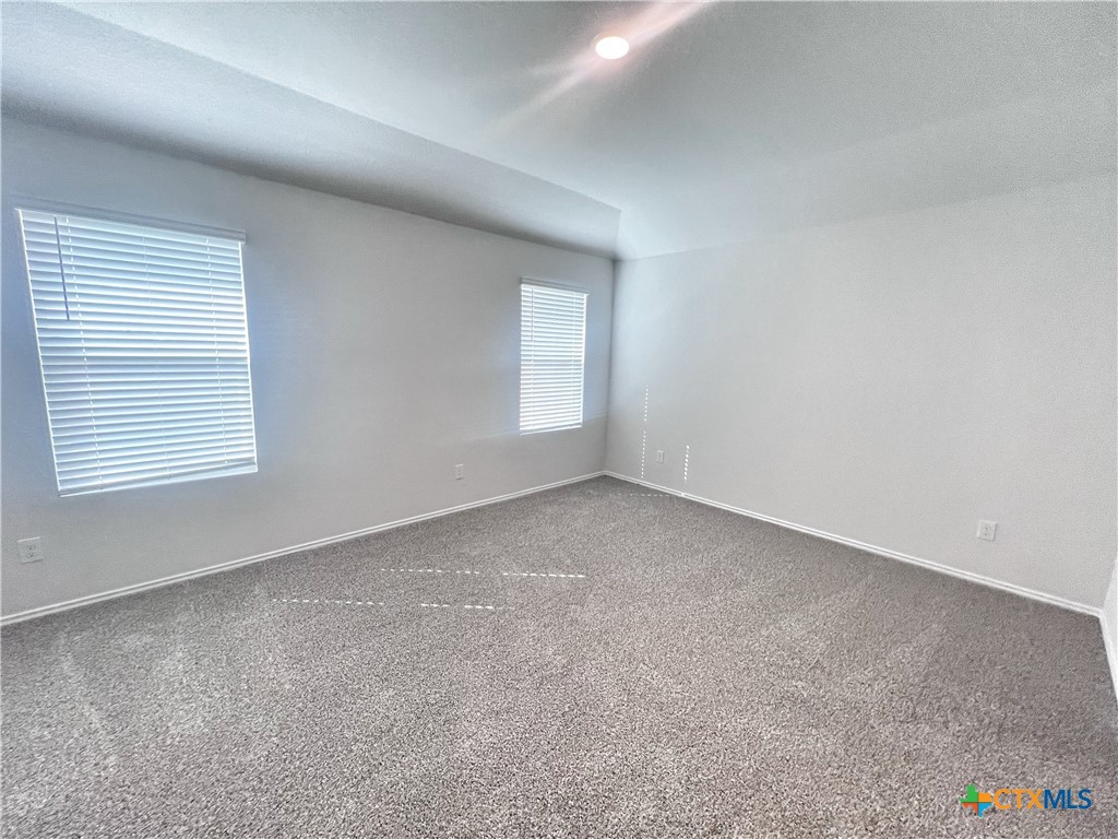 1644 Layne Loop Property Photo 13