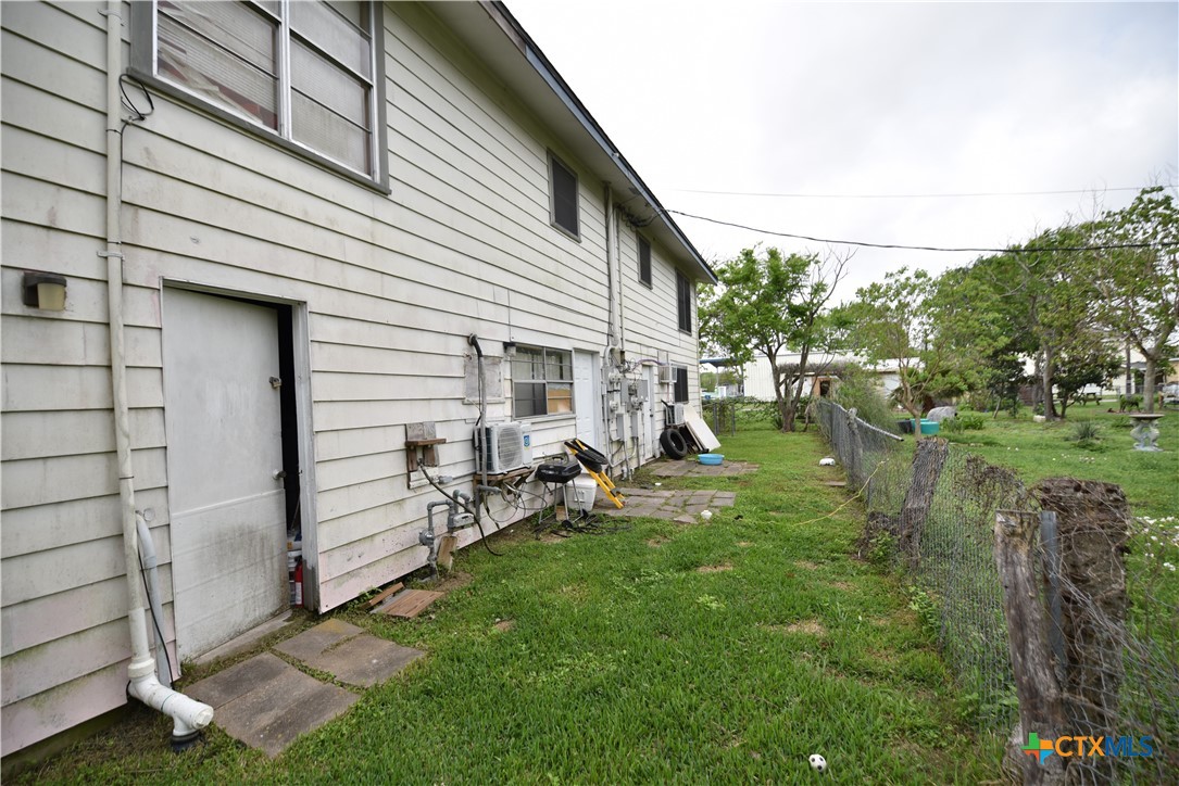 1705 Holloman Drive Property Photo 6