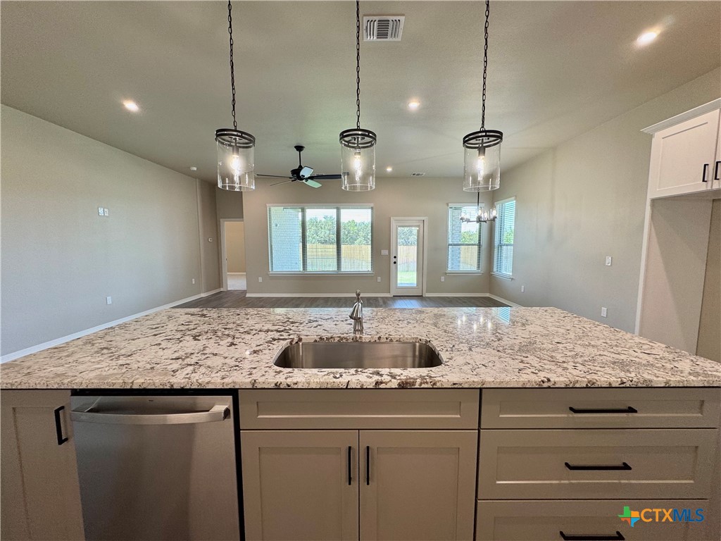 613 Golden Eagle Property Photo 6