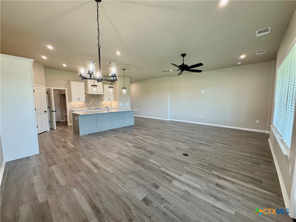 613 Golden Eagle Property Photo 7
