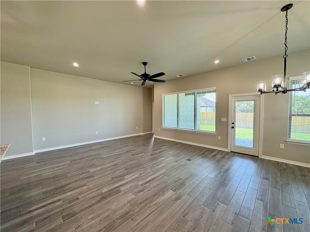 613 Golden Eagle Property Photo 8