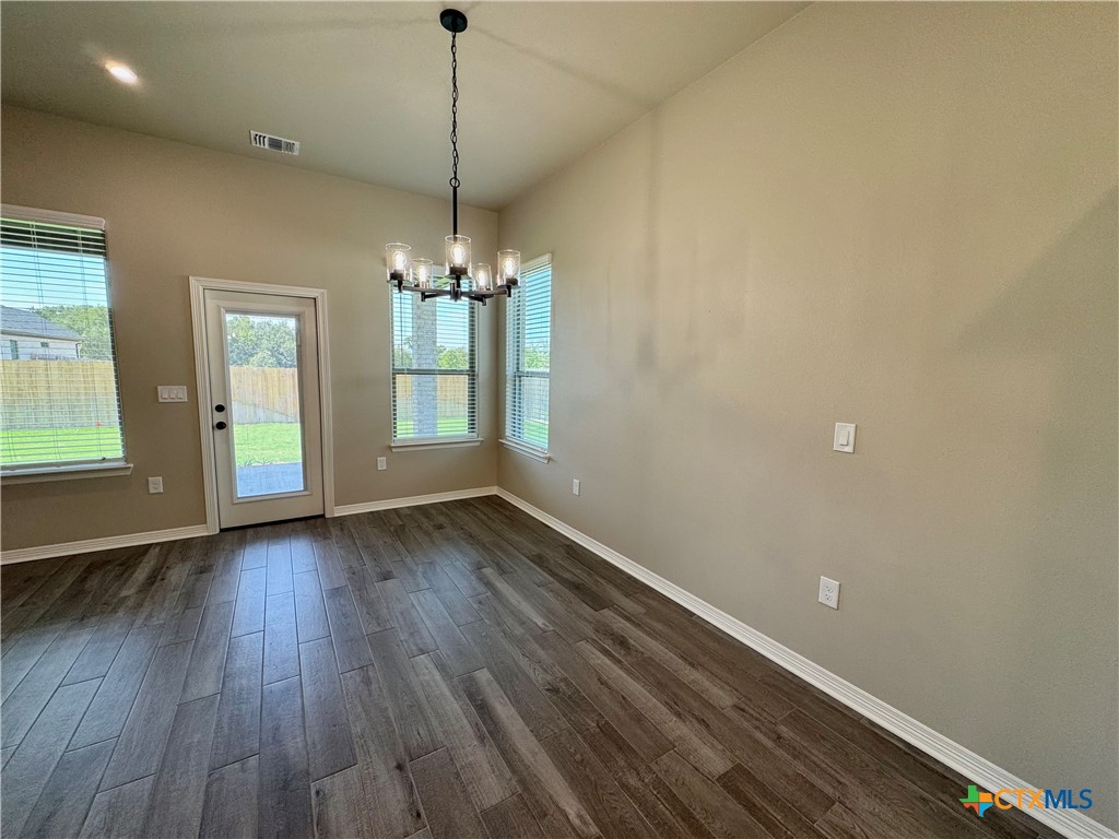 613 Golden Eagle Property Photo 9