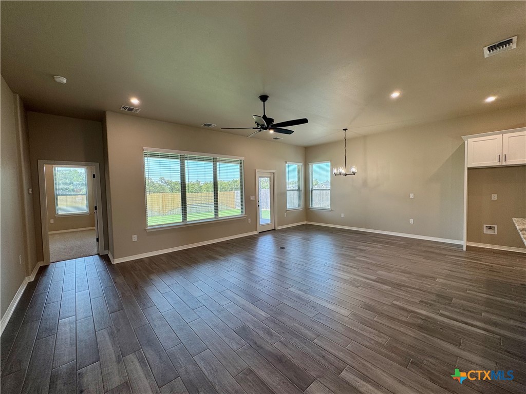 613 Golden Eagle Property Photo 10