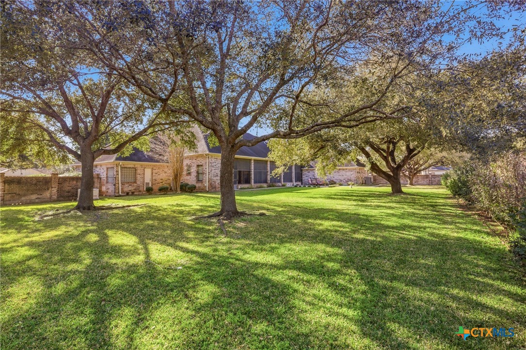 115 Alameda Circle Property Photo 43