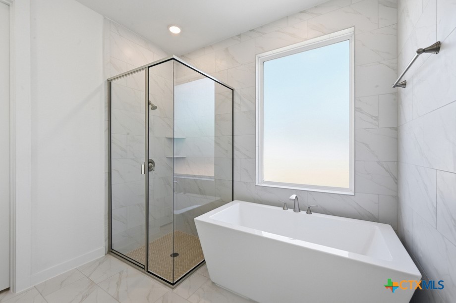 6313 Comanche Moon Trail Property Photo 8