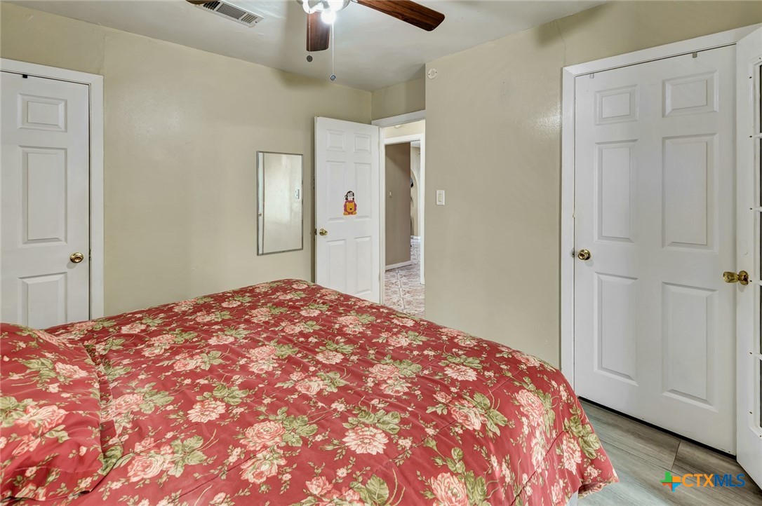 1504 Sam Houston Drive Property Photo 21