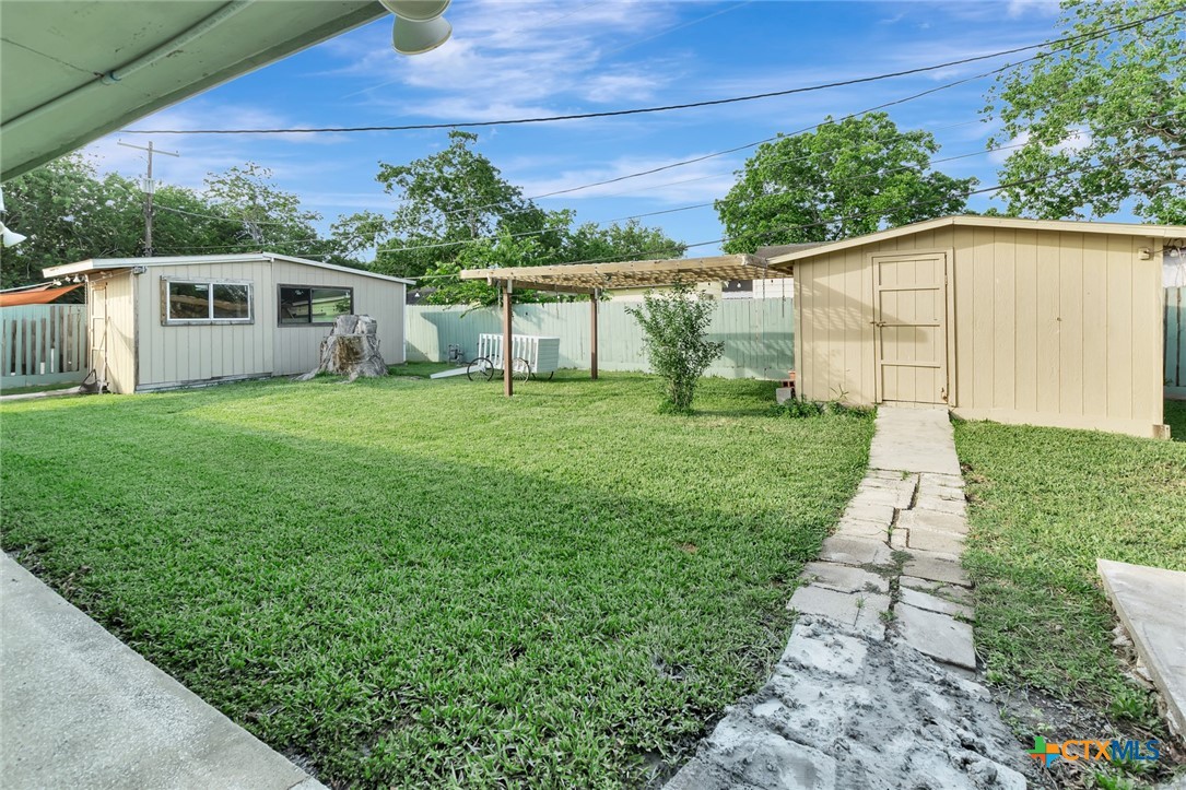 1504 Sam Houston Drive Property Photo 29