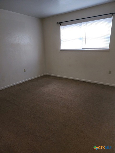 309 Sunset Lane D Property Photo 3