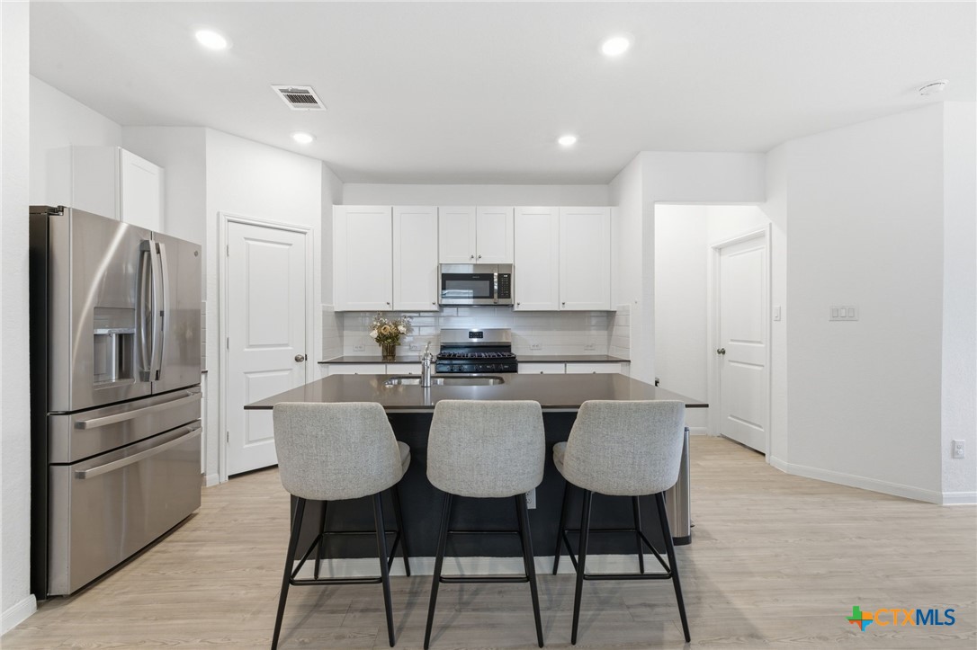 6067 Draw Loop Property Photo 5