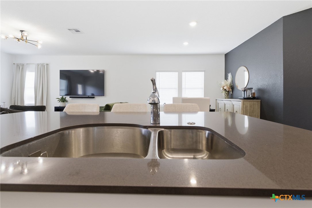 6067 Draw Loop Property Photo 10