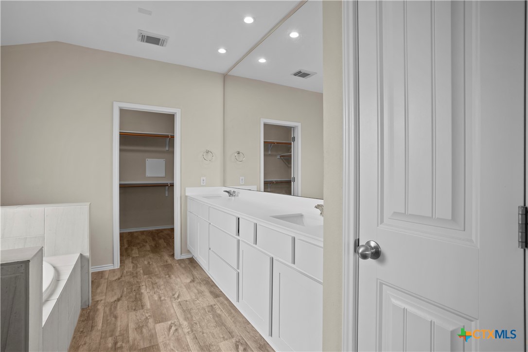 104 Cypress Hills Road Property Photo 18