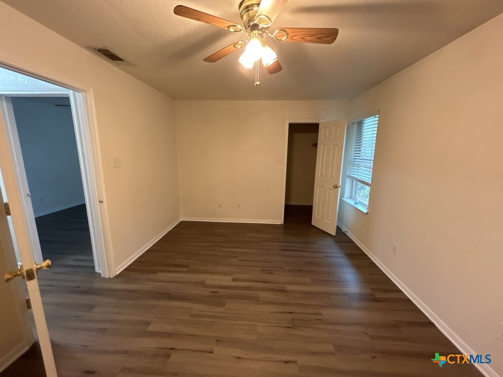 202 W Truman Avenue Property Photo 5