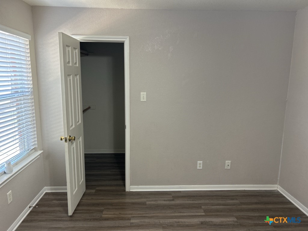 202 W Truman Avenue Property Photo 15