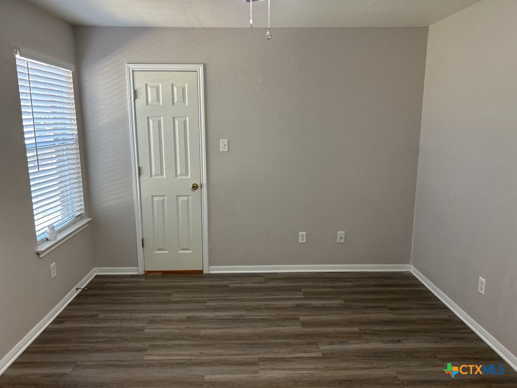 202 W Truman Avenue Property Photo 20