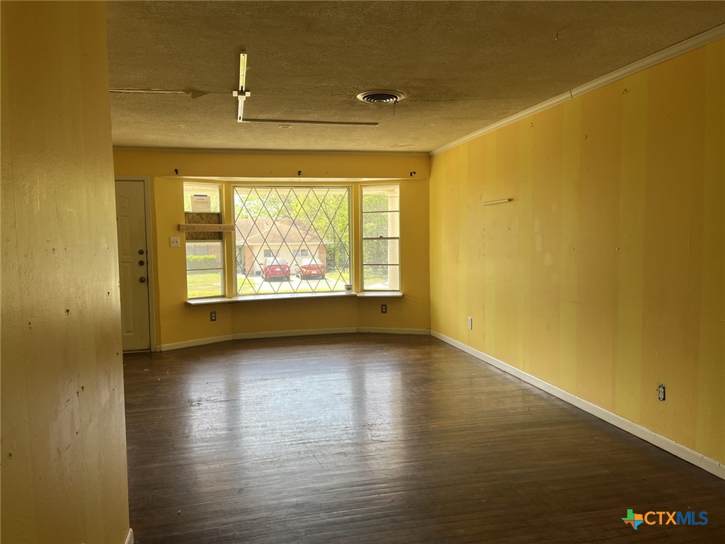 3217 Lake Inks Avenue Property Photo 8