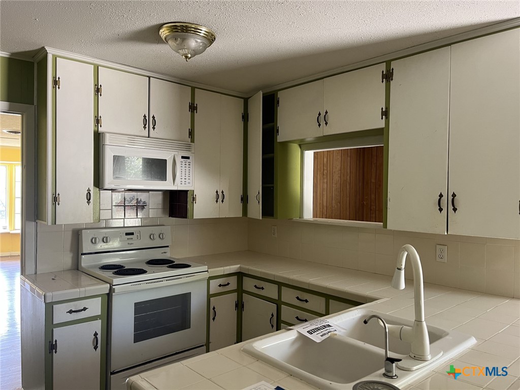 3217 Lake Inks Avenue Property Photo 13