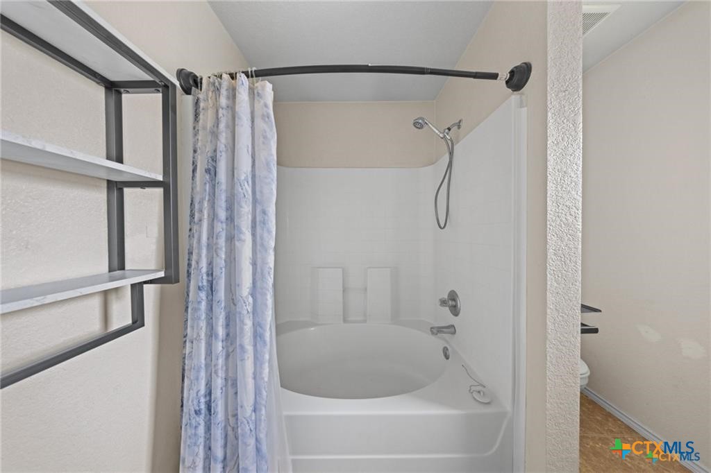 3810 John Haedge Drive Property Photo 15