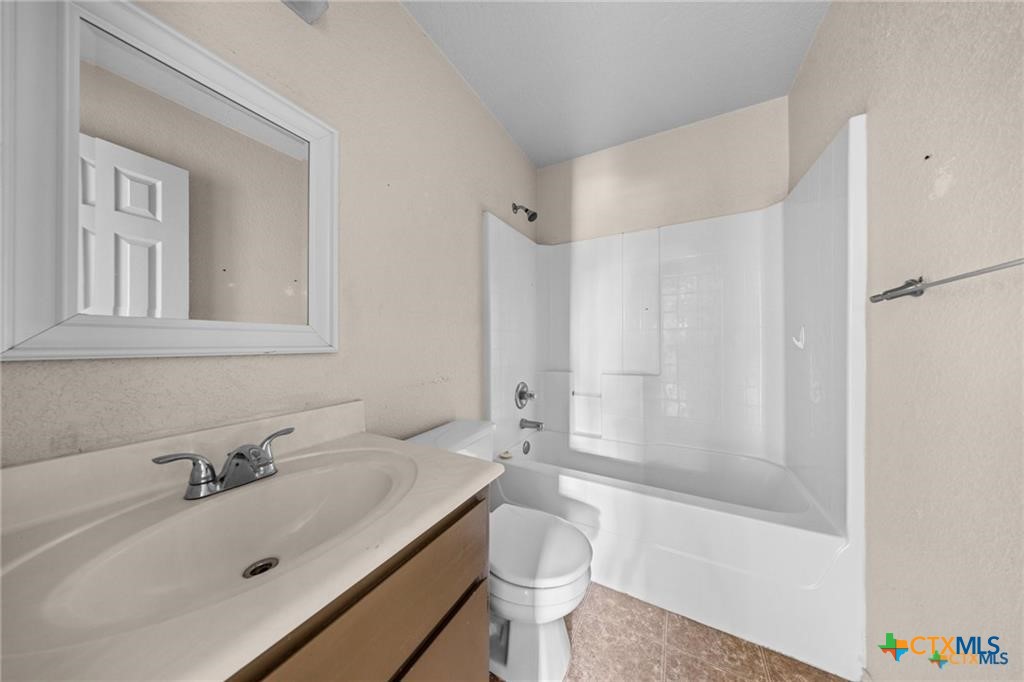 3810 John Haedge Drive Property Photo 19