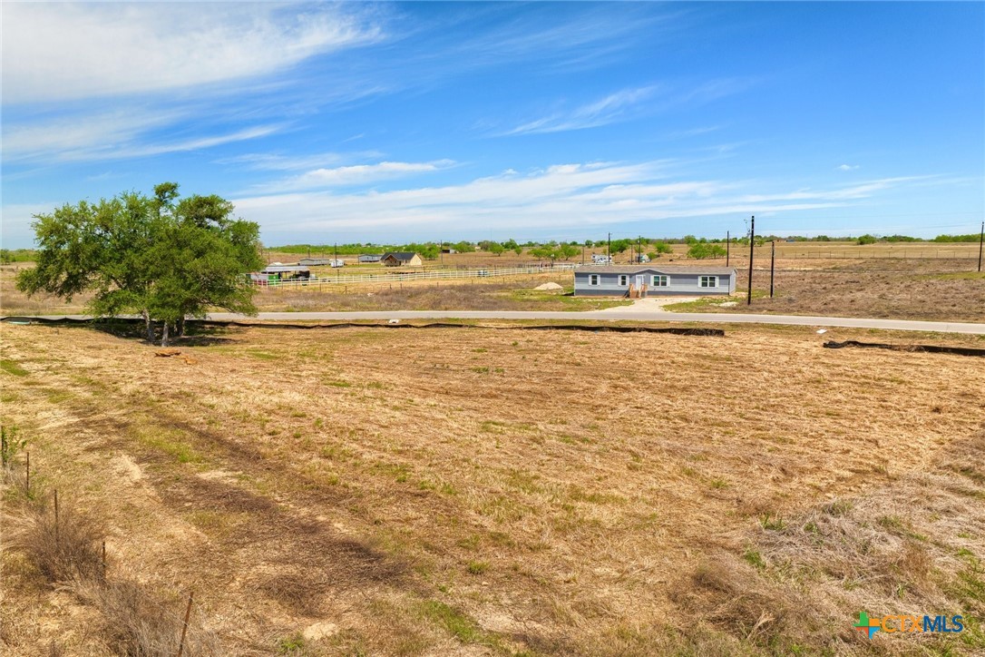 415 Beckham Drive Property Photo 9