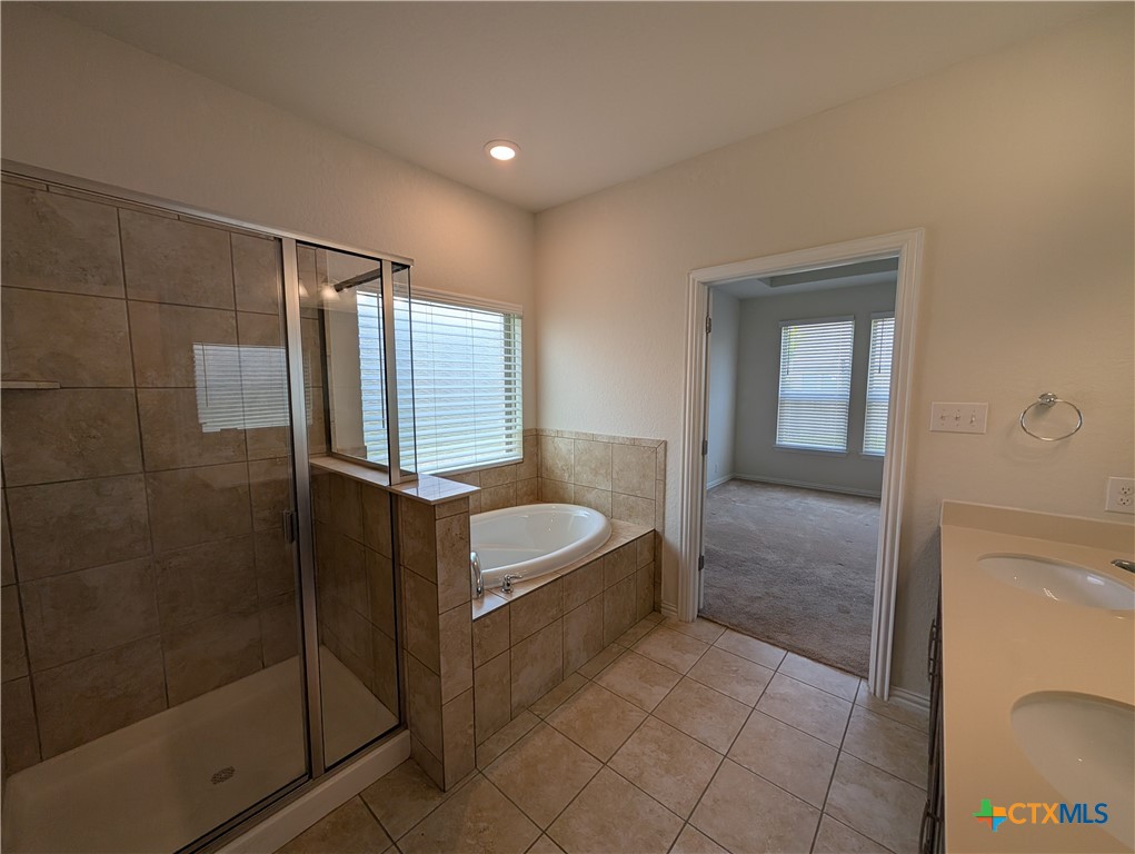 2241 Windswept Way Property Photo 27
