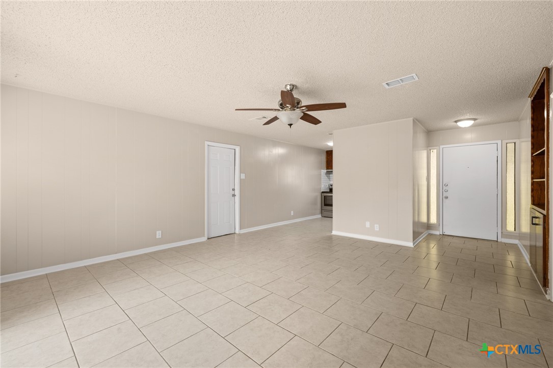 1609 Linwood Road Property Photo 7