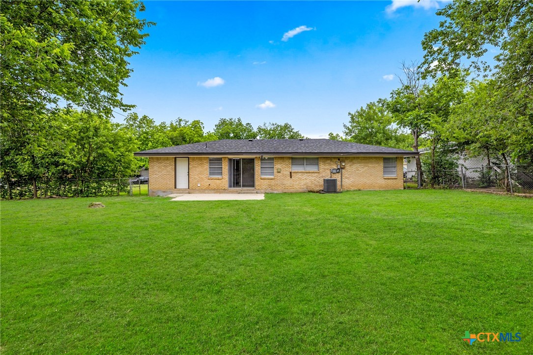 1609 Linwood Road Property Photo 23