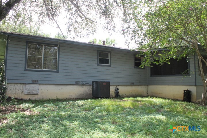 1306 Alamo Street Property Photo 6