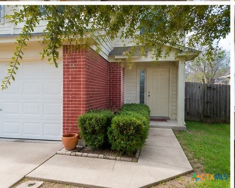636 Fort Thomas Place Property Photo 2